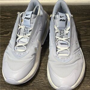 Nike air max up “ghost”